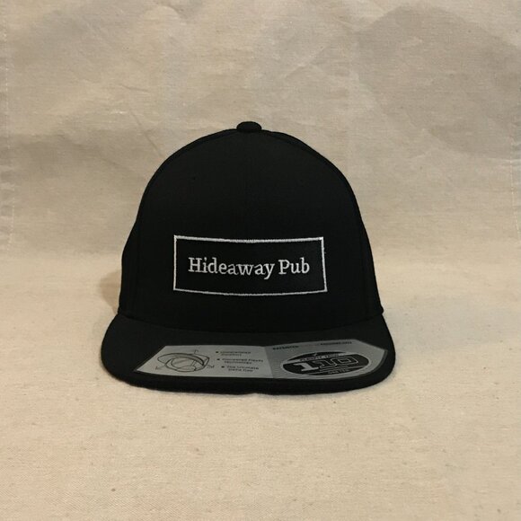 Flexfit ATC Ultimate 110 Tech Hat – Black – Hideaway Pub Logo – NWT - Picture 3 of 7